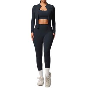 Dernière mode, vêtements de sport à séchage rapide, ensemble de 3 pièces de haute qualité, ensemble de yoga de sport pour femmes - Product Image 4