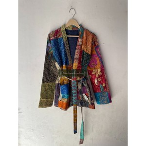 Chaqueta de Invierno Unisex de Algodón al por Mayor, Estilo Kimono Boho Hippie con Cinturón, Diseño de Patchwork Hecho a Mano, Abrigo para Mujer - Product Image 2