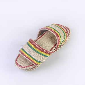 Cheap Women's <b>slippers</b> Lightweight Comfortable Ladies Seagrass Flip Flops Natural Straw Sandals Made in Vietnam - Product Image 4