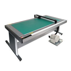 เครื่องตัดและขึ้นรูปแบบแบน Graphtec FCX2000 - Product Image 3