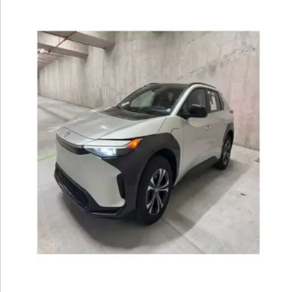 NOUVEAU ARRIVÉ Toyotaas BZ4X LE XLE 5-seatt S.U.V 2024 d'occasion à vendre - Product Image 3