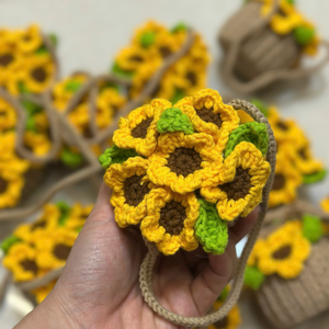 Fleurs faites à la main au crochet, plantes en pot, fleurs artificielles pour toujours, cadeau à un ami, parfait pour la décoration intérieure, fabriqué OEM au Vietnam - Product Image 2