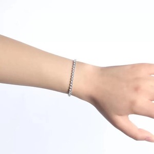 สร้อยข้อมือเทนนิสมอยส์ซอไนท์ผลิตในอินเดียเหมาะสำหรับงานแต่งงานหรือของขวัญและสวมใส่ทุกวัน - Product Image 5