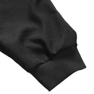 Chándal transpirable de gran calidad para hombre recién llegado, con capucha y cierre de cordón con logotipo frontal, patrón sólido para invierno - Product Image 4