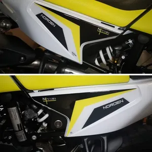 Adesivi 3D per Moto Husqvarna Norden 901, Decorazioni per Pannelli Laterali - Product Image 3