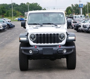 Oferta de Calidad: Jeep Gladiator Rubicon Crew Cab 4WD Usado, Modelo 2025 - Product Image 1