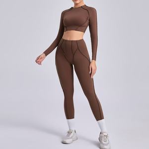 Ensemble de yoga sans couture pour femmes avec logo personnalisé, respirant, uni, tenue de sport automne-hiver, haut court à manches longues avec leggings taille haute - Product Image 3