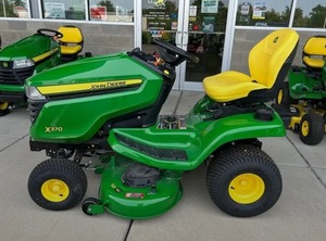 เครื่องตัดหญ้าสำหรับขับขี่ X370 John มือสอง - Product Image 3