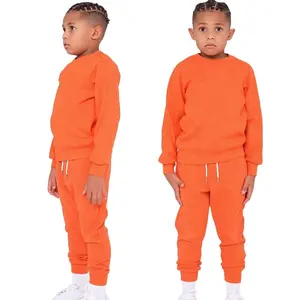 도매 주문 아이 착용 크루 넥 Sweatsuit 아이 의류 세트 코튼 tracksuits 어린이 새로운 디자인 조깅 정장