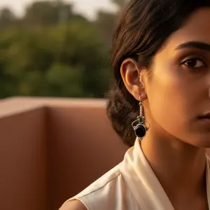 Boucles d'oreilles pendantes en argent 925 plaqué or 14 carats avec onyx noir pour femmes, cadeau de mariage avec symbolisme religieux chrétien - Product Image 3