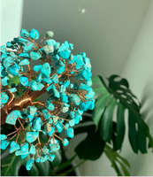 Grand arbre de vie en cristal vert Howlite Turquoise avec géode Agate tranches Base cristal arbre de prospérité fait à la main intérieur maison