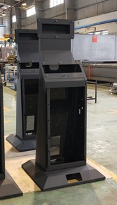 Carcasa de acero para quiosco OEM ODM de fabricación personalizada, carcasa de terminal con recubrimiento en polvo con ventilación y ranura para pantalla de Vietnam - Product Image 3