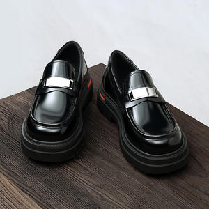 รองเท้าหนังผู้ชายแบบทางการลายหนังจระเข้สุดหรู พร้อมรองรับอุ้งเท้าอย่างดีเยี่ยม เหมาะสำหรับธุรกิจ - Product Image 4