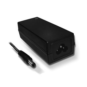 Adaptateur secteur AC-DC 12W 5V 2.4A avec prise C6 pour produits électroniques - Product Image 1