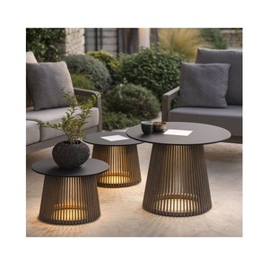 Table basse au design tendance 2024 avec plateau en verre trempé avec table basse à pied doré en métal de taille personnalisée à bas prix - Product Image 3