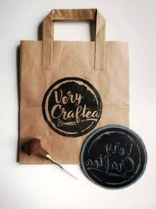 แสตมป์แบบกำหนดเองสำหรับกล่องกระดาษและถุงกระดาษมีทุกขนาดสมบูรณ์แบบสำหรับความต้องการสร้างแบรนด์และบรรจุภัณฑ์ - Product Image 3