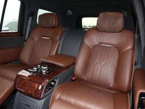 2025 4.0t V8 เทอร์โบ 200 กม./ชม. จีน LS7 8 สูบ สปอร์ต เอสยูวี เบนซิน 5 ประตู 5 ที่นั่ง เกียร์อัตโนมัติ หลังคาพาโนรามา เบาะหนัง 360 องศา - Product Image 5