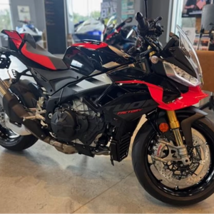 2026 Enchères abordables Tuono V4 Factory 1100 660 659cc 105HP 77.2kW 10,400rpm 6 vitesses Moto/Scooter Contactez-nous maintenant - Product Image 2