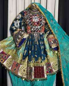 Vestido Tribal Étnico Vintage Afgano Kuchi de Alta Calidad, Vestido Tradicional Afgano Pakistaní Kuchi para Mujer, para Bodas y Fiestas - Product Image 6