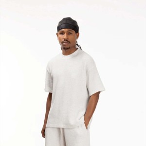 "T-shirt gaufré pour homme de haute qualité-Confortable et élégant-Parfait pour une tenue décontractée et une superposition" - Product Image 6