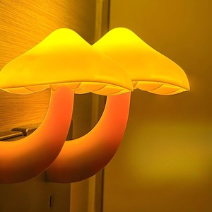 Nouveau LED champignon <span class=keywords><strong>veilleuse</strong></span> capteur de lumière intelligent gradation automatique lampe de chevet à économie d'énergie pour la décoration de la chambre à coucher à la maison - Product Image 6