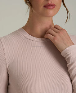 T-shirts courts sportifs à manches courtes pour femmes, taille XS, coupe ajustée, écologiques, séchage rapide, respirants, anti-rides, tissu côtelé - Product Image 4