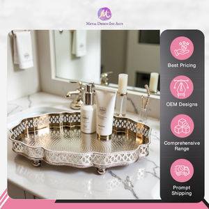 Plateau de service en argent de forme ovale traditionnel avec bordure en filigrane ornée - Product Image 4