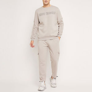 Pantalones de chándal acampanados bordados con apliques de lavado ácido desgastados para hombre - Product Image 1