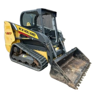 CE EPA 2017 NEW HOLLAND C227 Chargeuse compacte à dérapage à haute efficacité opérationnelle Diesel Power Quick Change Operation Attachments - Product Image 1