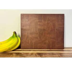 Tabla de Cortar de Madera Ecológica Hecha a Mano de Primera Calidad con Mango, Apta para Lavavajillas, para Cortar Carne y Verduras, con Diseño Personalizado - Product Image 4