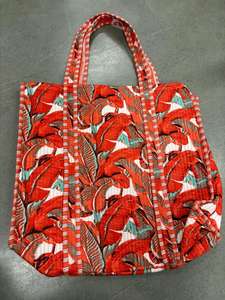 Sac fourre-tout d'été matelassé en coton fait à la main pour femmes, accessoire de mode, cadeau d'été - Product Image 4