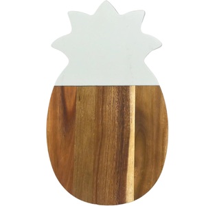 Tabla de cortar MODERNA de mármol de tendencia CON PATAS DE BASE elegante diseño artesanal cocina perfecta plato para servir preparación de alimentos - Product Image 5