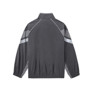 Chaqueta cortavientos impermeable de carcasa blanda con cremallera personalizada para hombre, chaqueta de nailon Unisex con puños elásticos para hombre - Product Image 6