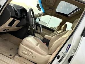 Toyota Prado VXR 2019 de Alta Demanda, Equipamiento Completo con Techo Panorámico, Transmisión Automática V6 - Product Image 2