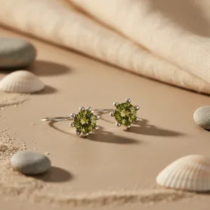 Boucles d'oreilles pendantes en argent 925 avec péridot vert pour femmes - Product Image 2