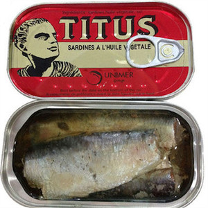 ปลาซาร์ดีนกระป๋องคุณภาพดีที่สุดในน้ำมันพืช125กรัม X50TIN