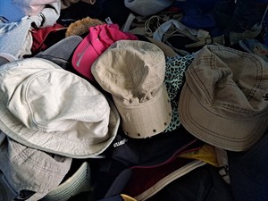Ropa usada: Gorras/Sombreros de verano - Product Image 2