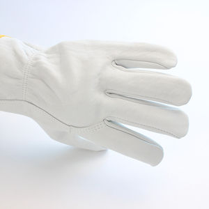 Vente chaude Meilleur design Gants de golf tissu doux facile à porter Gants de golf tout temps Cuir de mouton disponible à bas prix - Product Image 1