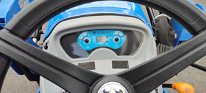 รถแทรกเตอร์ฮอลแลนด์ รุ่น New Workmaster 25S สต็อกพร้อมใช้งานอเนกประสงค์ ขับเคลื่อน 4 ล้อ สำหรับงานเกษตรกรรม พร้อมห้องโดยสารที่สะดวกสบาย และเครื่องยนต์ที่ทนทาน - Product Image 6