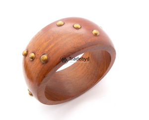 Brazaletes de madera de moda para mujeres modernas Accesorios hechos a mano por Tradebyd - Product Image 1