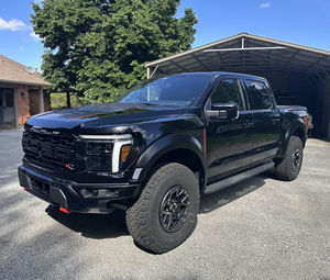 Modèle d'exportation populaire 2025 Ford F-150 Raptor R Supercharged 5.2-Liter Predator V8 - Product Image 1