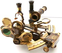 Navigation nautique authentique Sextant en laiton massif de qualité supérieure avec 2 télescopes supplémentaires et étui en bois pour bateau Article de collection