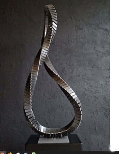 Décoration intérieure moderne artisanat d'art bureau en métal pour la décoration de la maison sculpture accessoires de décoration de table bureau à domicile - Product Image 3