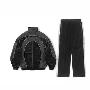 Conjunto cortavientos unisex ligero, chaqueta y pantalones impermeables y transpirables, perfecto para correr, trotar y hacer senderismo. - Product Image 1