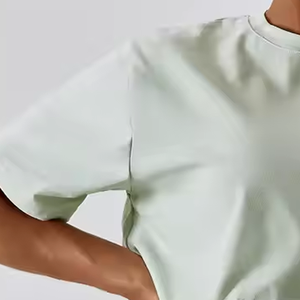 Camisetas recortadas informales para mujer Tela de punto de algodón suave Impresión digital disponible en colores personalizados al por mayor - Product Image 3