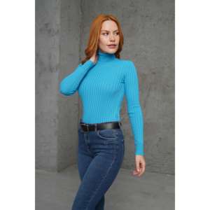 Pull en maille côtelé à col roulé turquoise pour femme - Vente en gros - Product Image 4
