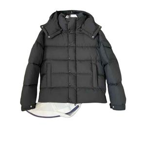 Vente en gros de manteau d'hiver en coton à impression OEM avec logo personnalisé veste unisexe à bulles vestes et manteaux d'extérieur pour hommes de grande taille - Product Image 3