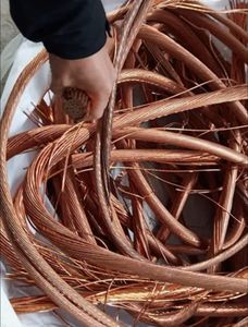 Fil de cuivre à 99,9 % de pureté, câble industriel isolé en PVC solide, rebuts de cuivre recyclable pur à vendre pour l'Europe, les États-Unis et les Émirats arabes unis - Product Image 2