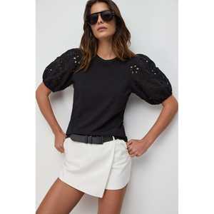 Blusa Casual de Manga Larga con Logotipo Frontal 100% Algodón - Product Image 1