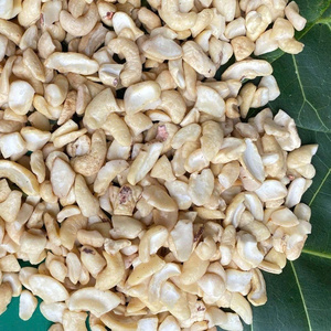 Factory Directly Raw Cashew <b>Nuts</b> Cashew <b>Nuts</b> W210 Cashew <b>Nuts</b> WW180, WW240, WW320 SANTIGO With CAsiatom Packaging - Product Image 1